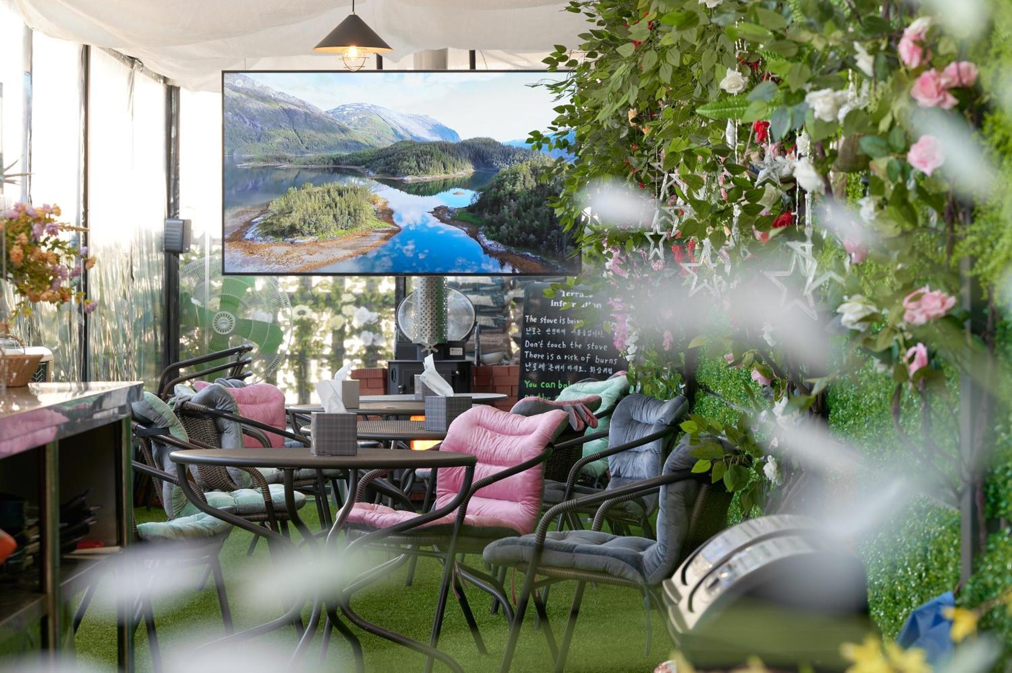 Snowflower Guesthouse Сеул Экстерьер фото